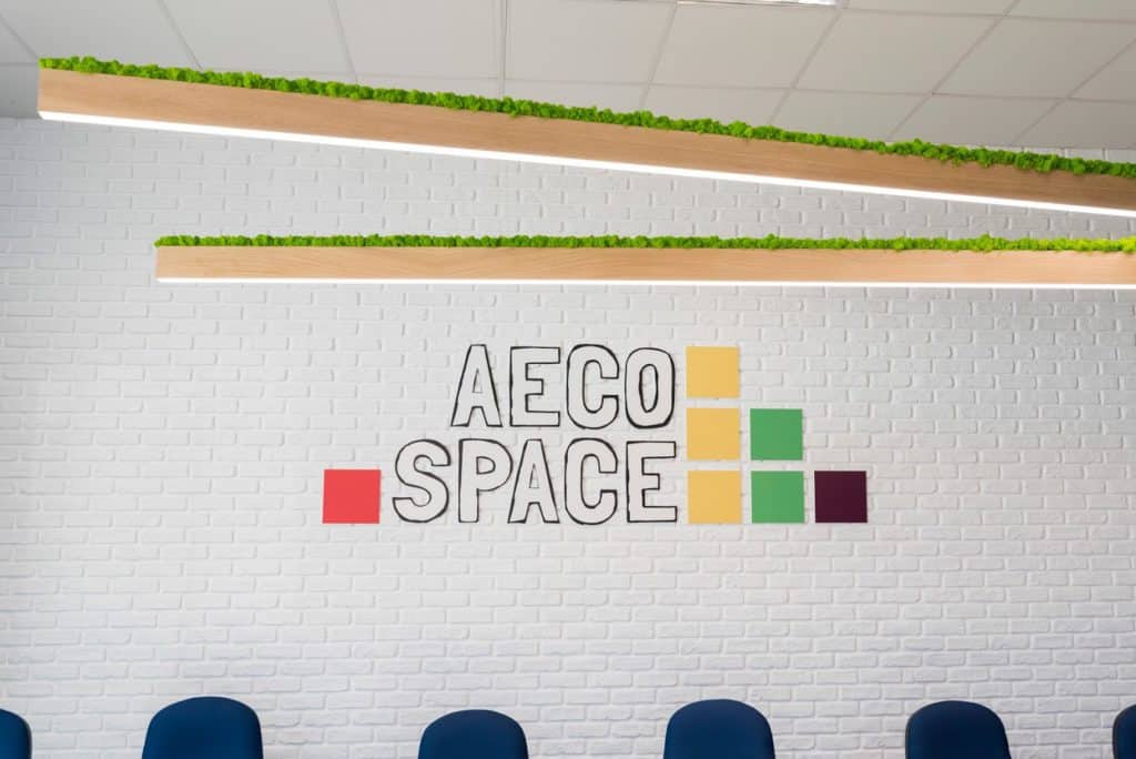 Photo de l'intérieur de l'AECO Space. Conçu par 3DEA.